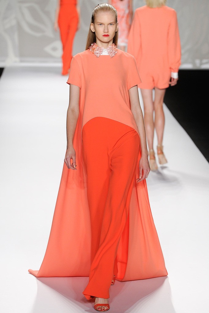 WHAT EVERY WOMAN NEEDS: How to wear orange (Monique L'Hullier)